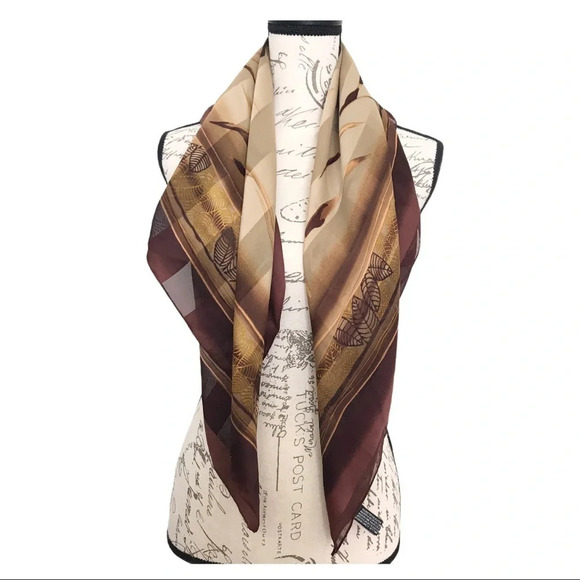 NWOT polyester Womens Square Scarf 34x34 - Picture 7 of 7